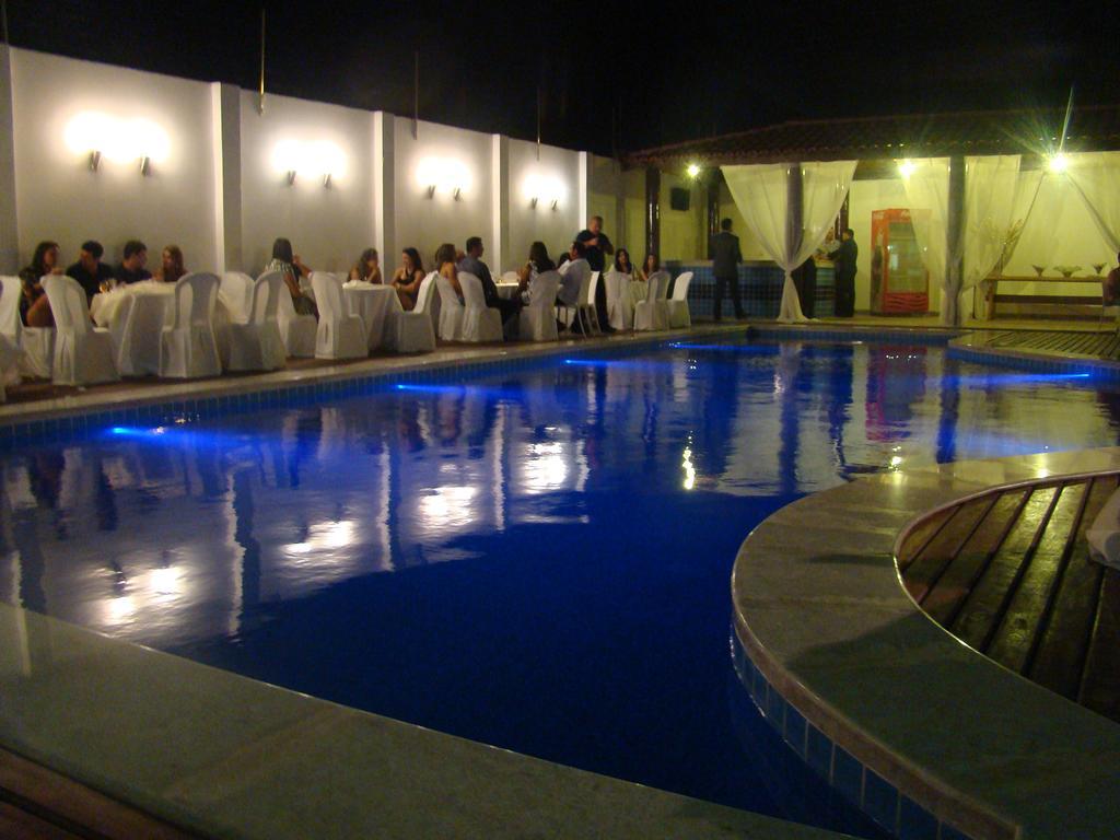Hotel Paraiso Das Aguas Tucano Buitenkant foto