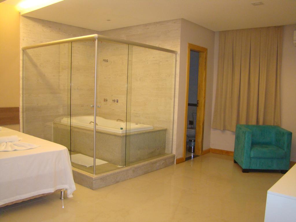 Hotel Paraiso Das Aguas Tucano Buitenkant foto